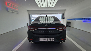 HYUNDAI GRANDEUR IG 2017