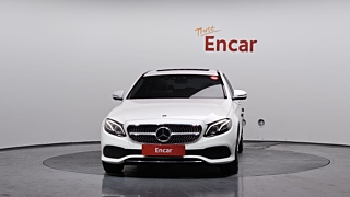 MERCEDES BENZ E-CLASS W213 2020