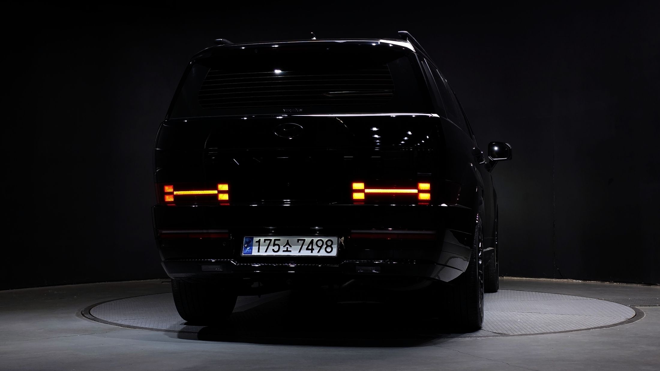 HYUNDAI SANTAFE MX5 2023