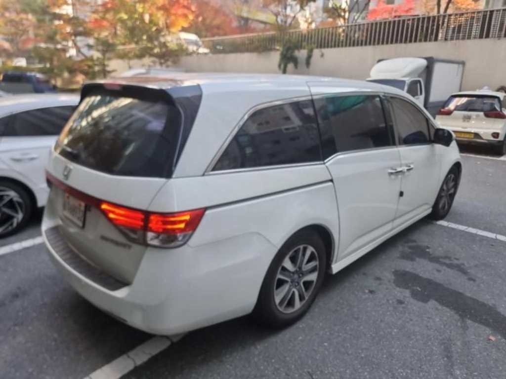HONDA ODYSSEY 2014