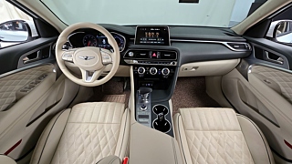 GENESIS G70 2020