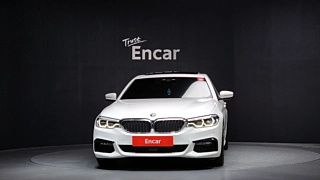 BMW 5-SERIES G30 2019