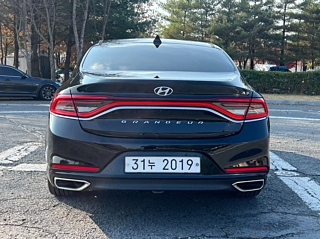 HYUNDAI GRANDEUR IG 2017