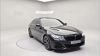 BMW 5-SERIES G30 2022