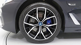 BMW 5-SERIES G30 2022