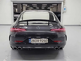 MERCEDES BENZ AMG GT 2021