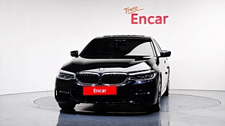 BMW 5-SERIES G30 2017