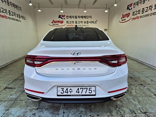 HYUNDAI GRANDEUR IG 2018
