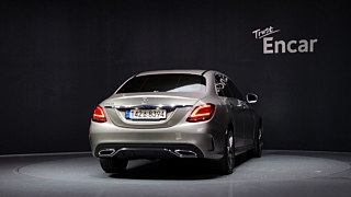 MERCEDES BENZ C-CLASS W205 2021