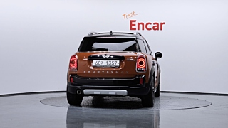 MINI COUNTRYMAN COOPER D 2018