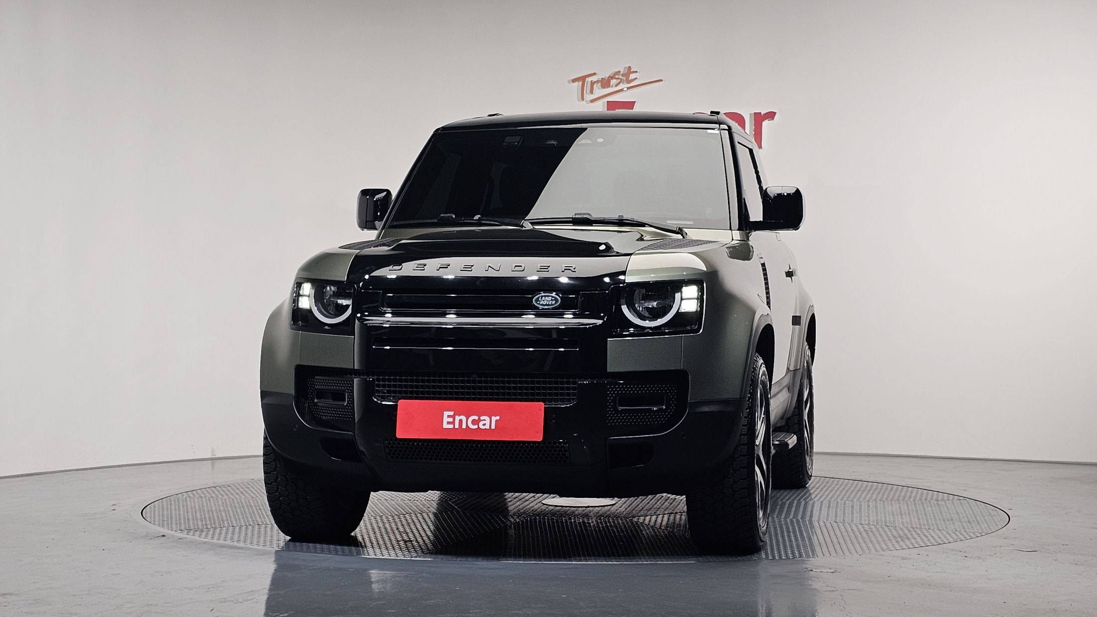 LAND ROVER DEFENDER L663 2021