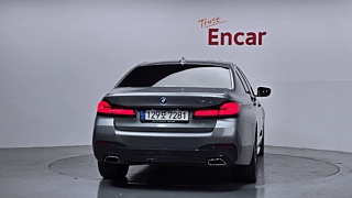 BMW 5-SERIES G30 2022