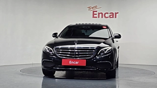 MERCEDES BENZ E-CLASS W213 2019