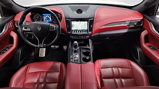 MASERATI LEVANTE 2017