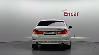 BMW 5-SERIES G30 2020