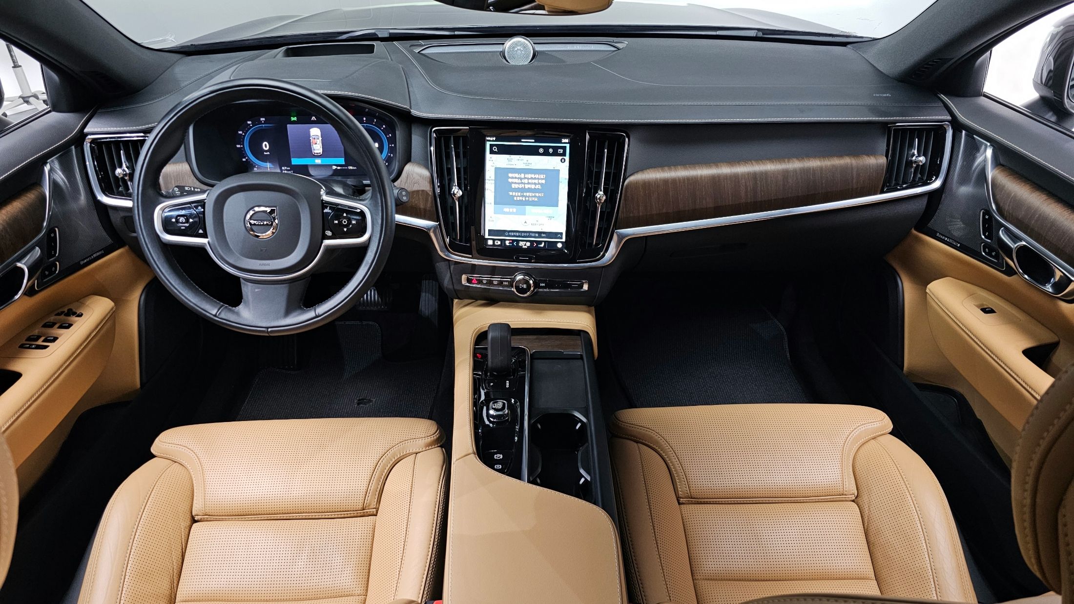 VOLVO V90 CROSS COUNTRY 2022