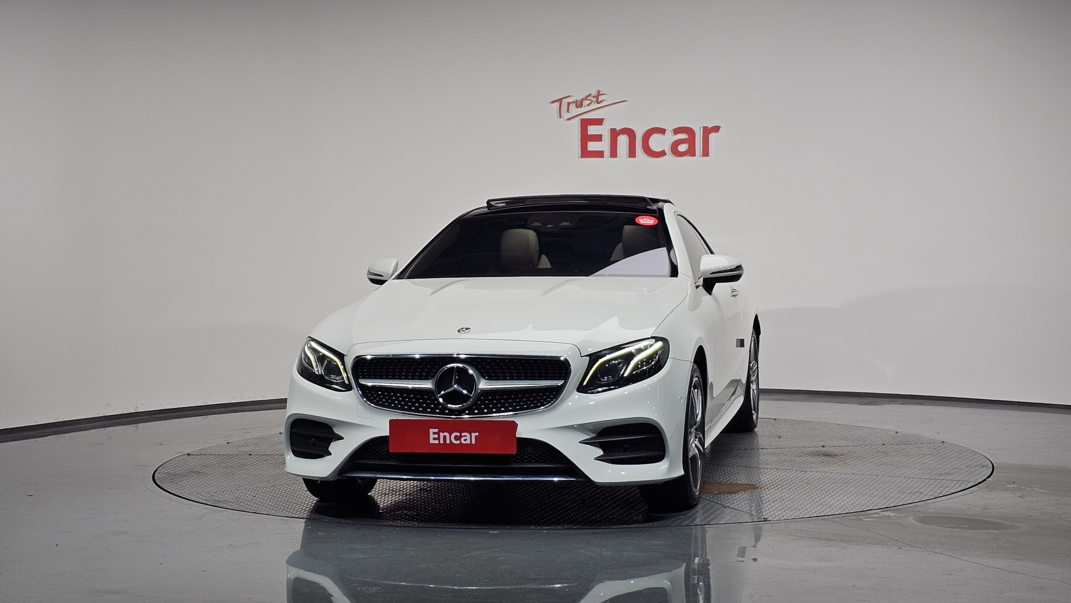 MERCEDES BENZ E-CLASS W213 2017