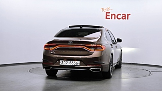 HYUNDAI GRANDEUR IG HYBRID 2017