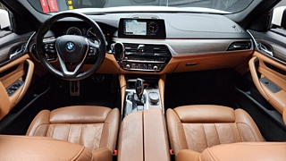 BMW 5-SERIES G30 2017