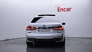 BMW 7-SERIES G11 2018