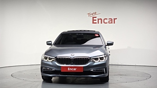 BMW 5-SERIES G30 2017