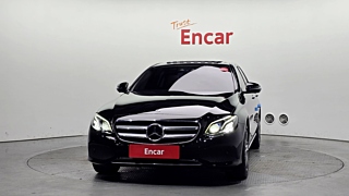 MERCEDES BENZ E-CLASS W213 2017