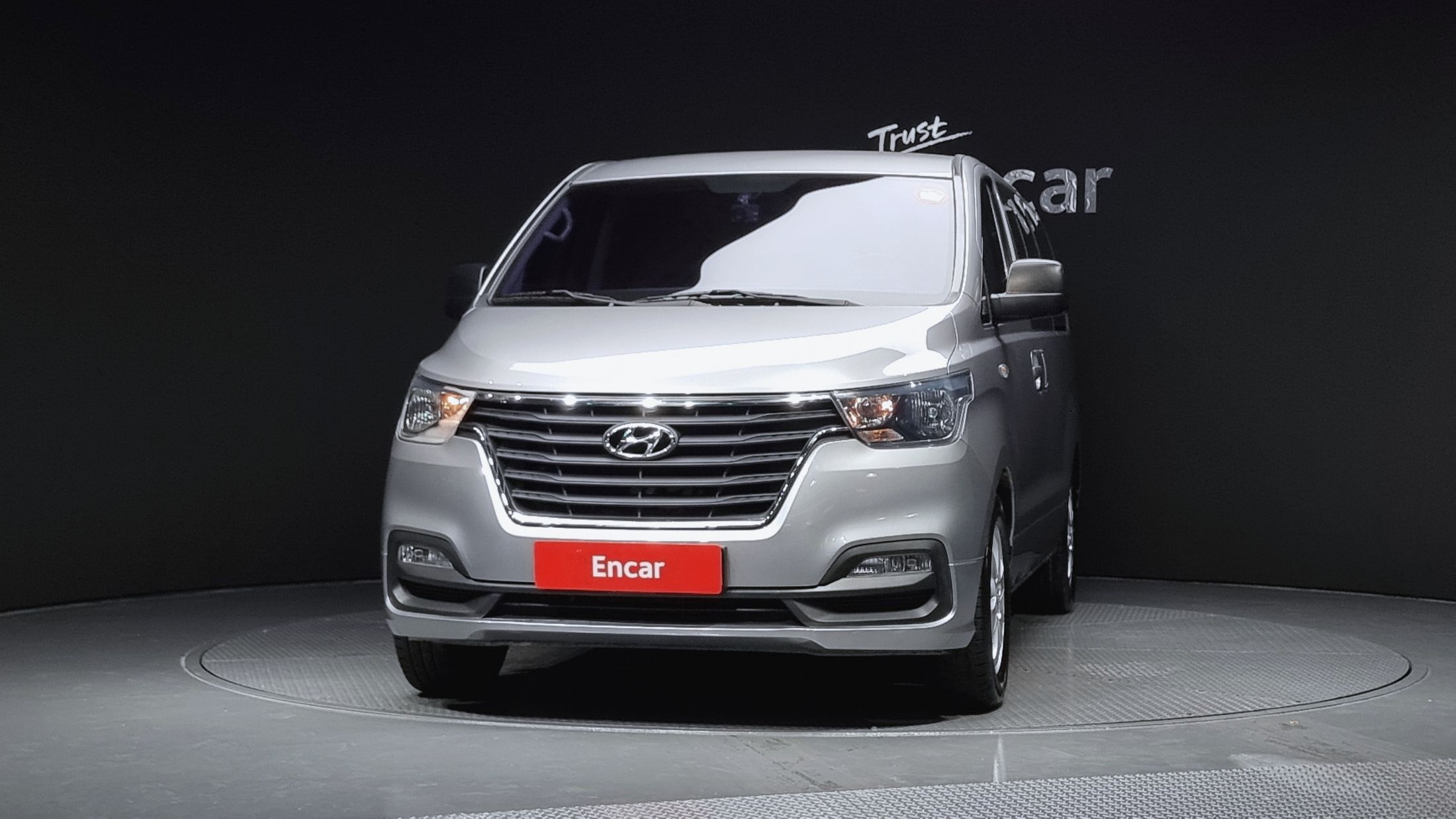 HYUNDAI STAREX GRAND 2018