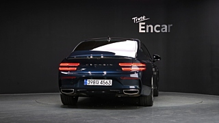 GENESIS G80 RG3 2023