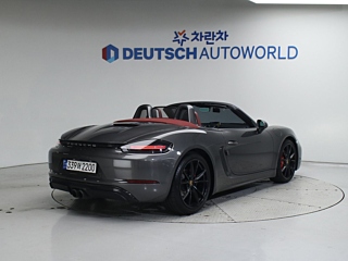 PORSCHE 718 BOXSTER 2019