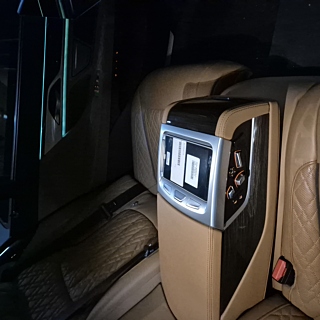 BMW 7-SERIES G11 2019