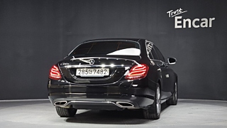 MERCEDES BENZ C-CLASS W205 2018