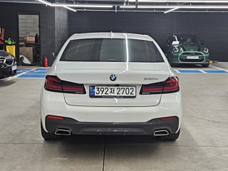 BMW 5-SERIES G30 2023