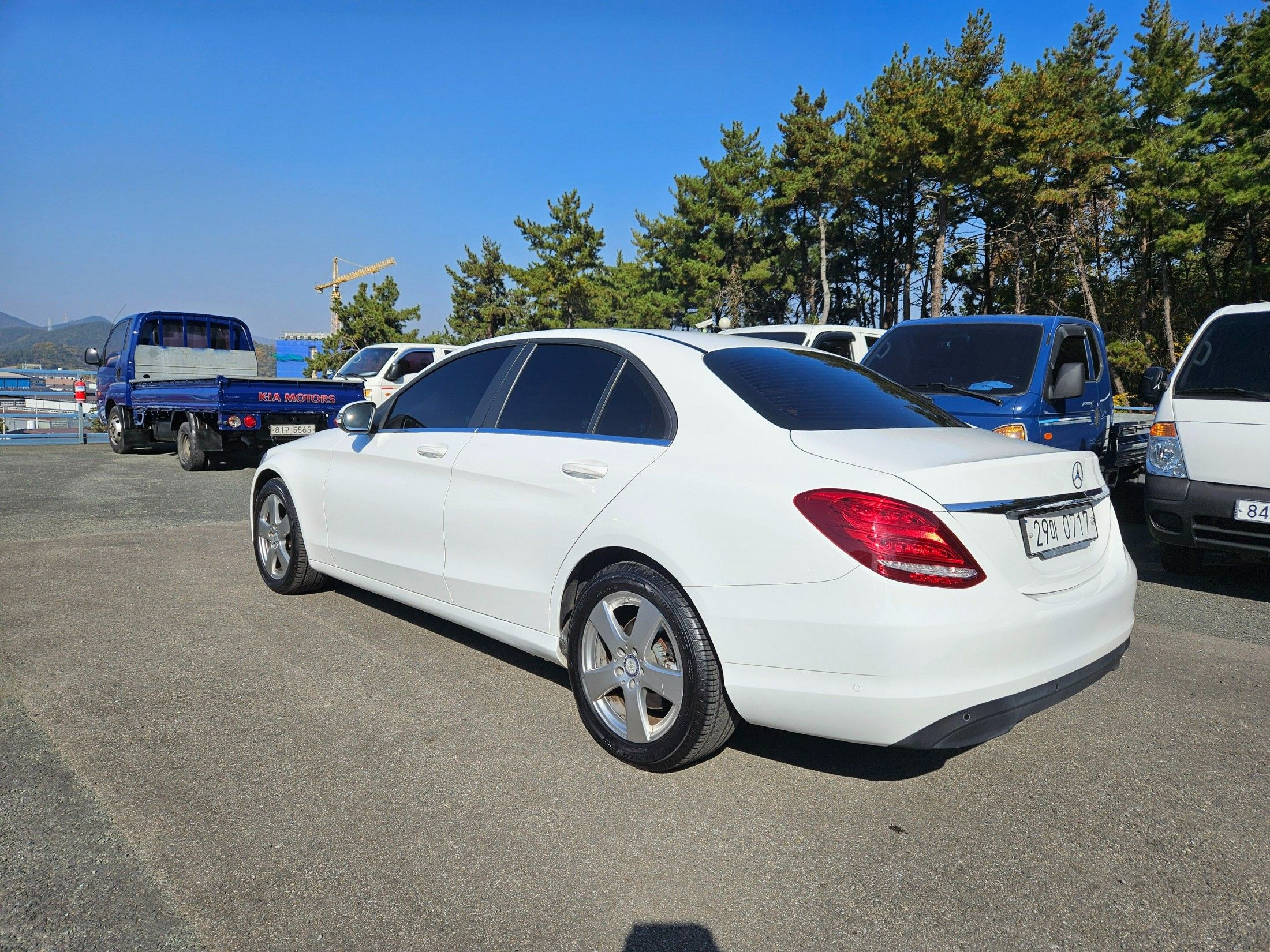 MERCEDES BENZ C-CLASS W205 2016