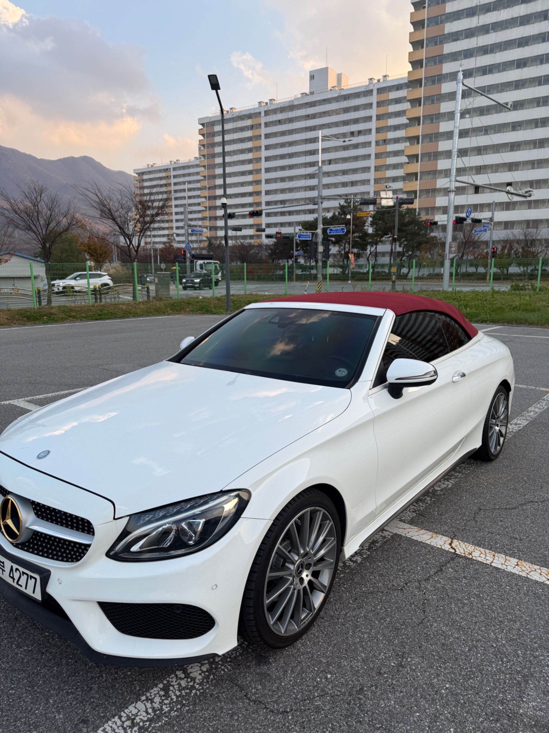 MERCEDES BENZ C-CLASS W205 2017