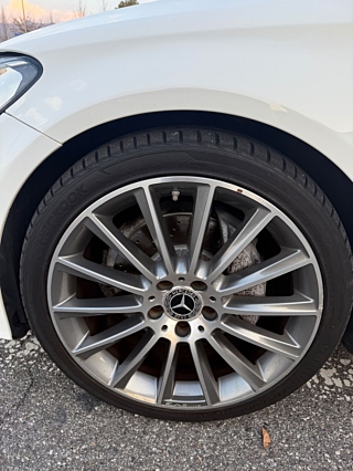 MERCEDES BENZ C-CLASS W205 2017