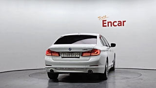 BMW 5-SERIES G30 2020