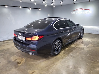 BMW 5-SERIES G30 2023