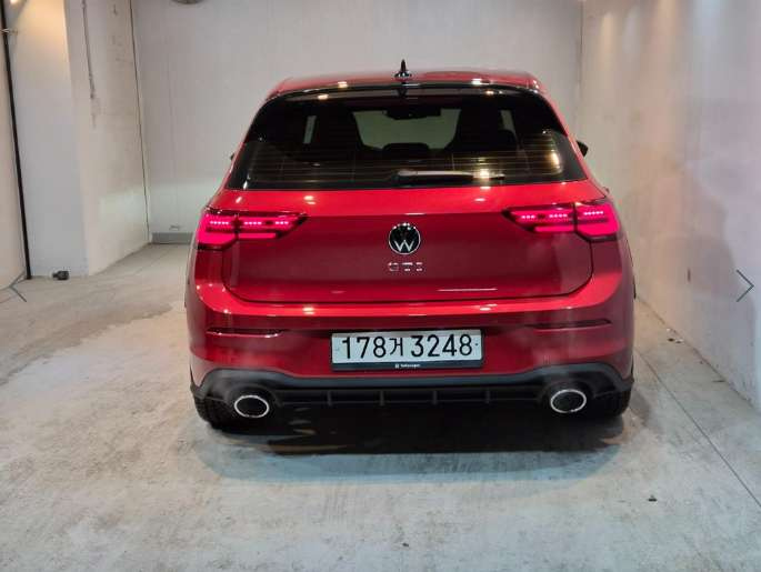 VOLKSWAGEN GOLF 2022