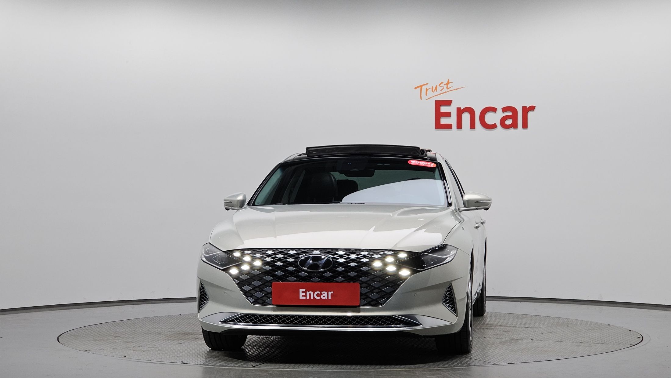 HYUNDAI GRANDEUR IG HYBRID 2020