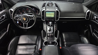 PORSCHE CAYENNE 2016