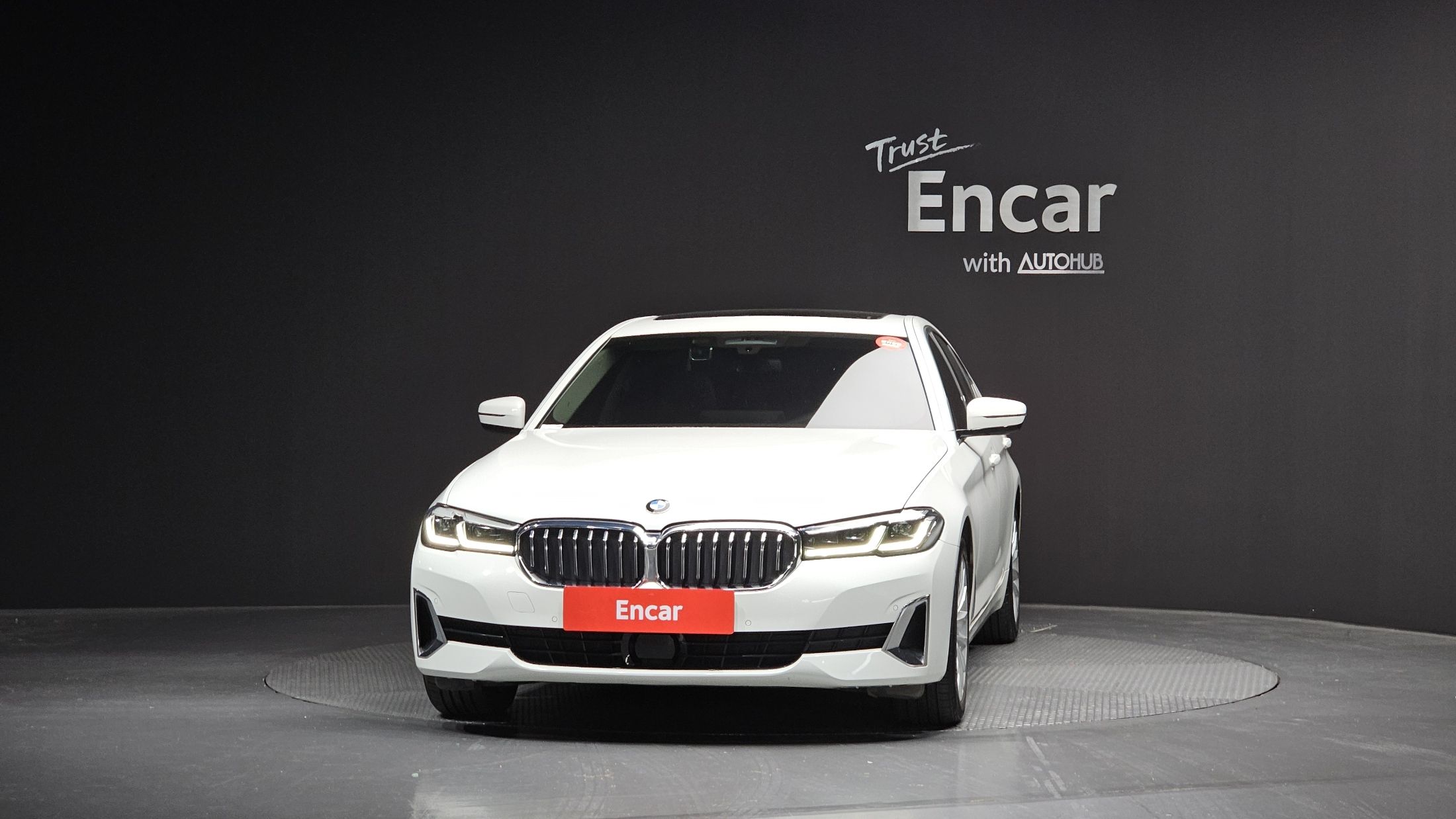 BMW 5-SERIES G30 2020