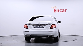 MERCEDES BENZ E-CLASS W213 2018