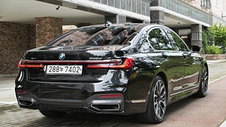 BMW 7-SERIES G11 2019