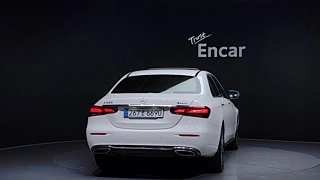 MERCEDES BENZ E-CLASS W213 2022