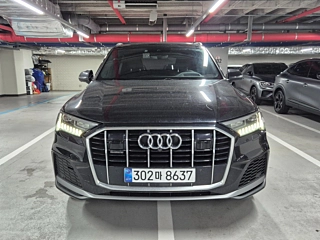 AUDI Q7 4M 2021