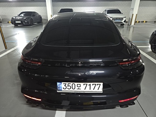 PORSCHE PANAMERA 971 2020