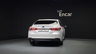 TOYOTA CAMRY XV70 2023