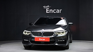 BMW 5-SERIES G30 2017