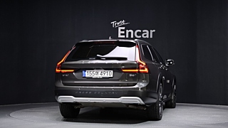 VOLVO V90 CROSS COUNTRY 2023