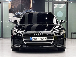 AUDI A6 C8 2021